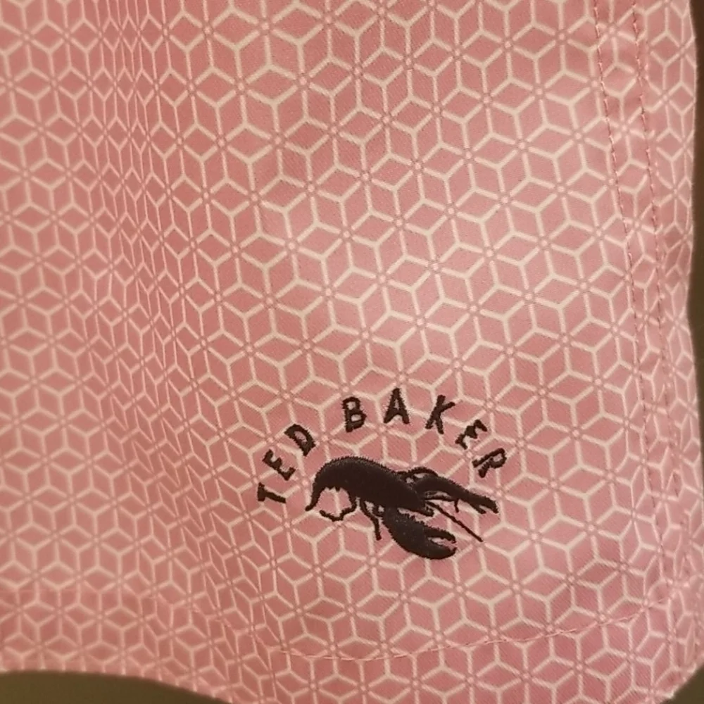 💕TED BAKER💕 Ribs Geo Printed Swim Shorts ~ Pink